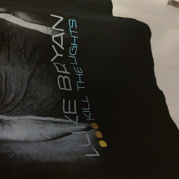 Luke Bryan Tee - Picture 3 of 4